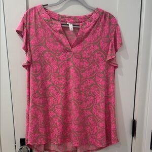 Elegant Pink Paisley V-Neck Blouse